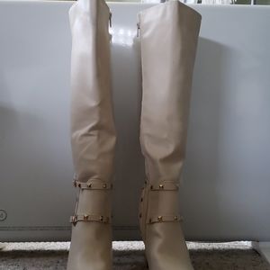 8.5 Bedazzled Knee High Boot